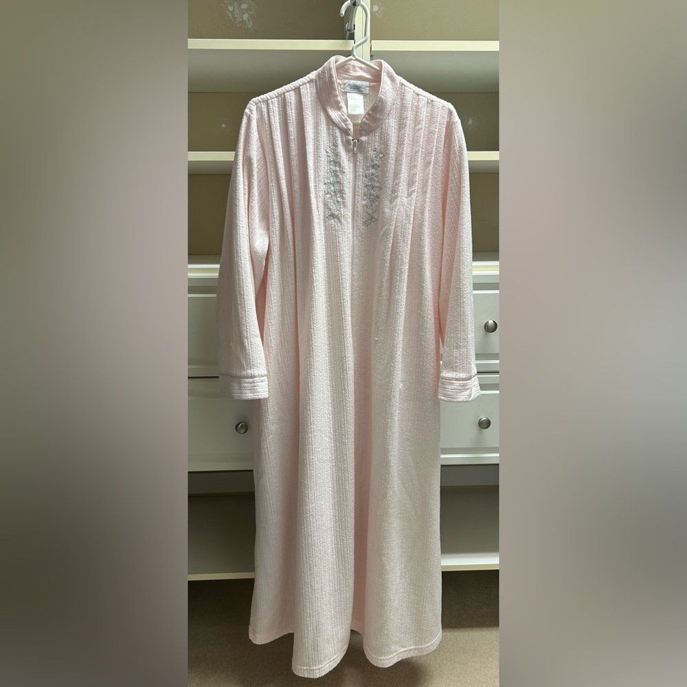 Collette Women by Miss Elaine Chenille Robe 1X